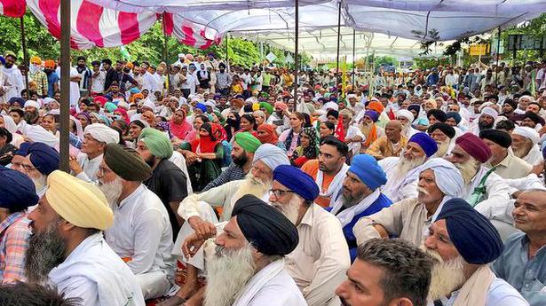 Farmers call off Karnal sit-in as Haryana govt orders probe into ‘lathicharge’ incident