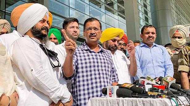 AAP throws 5-point challenge at Congress govt. in Punjab