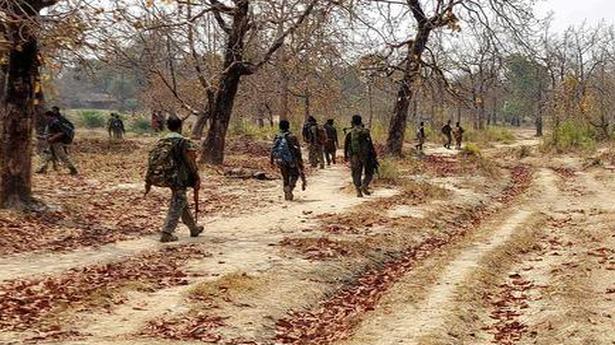 Chhattisgarh: Naxals kill policeman after abducting him