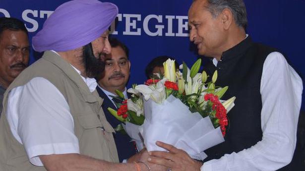 National News: Rajasthan CM Gehlot hopes Amarinder Singh would not take any step that would harm Congress