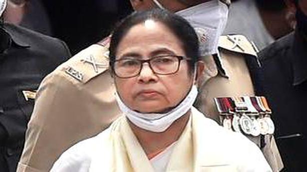 Professor booked for ‘threatening to kill Mamata Banerjee’