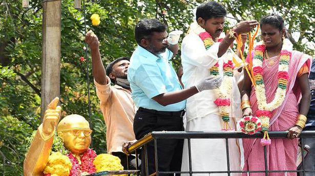 Thirumavalavan demands CBI probe into Arakkonam murders