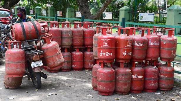 It is an offence for consumers to sell or buy LPG cylinders privately, say experts