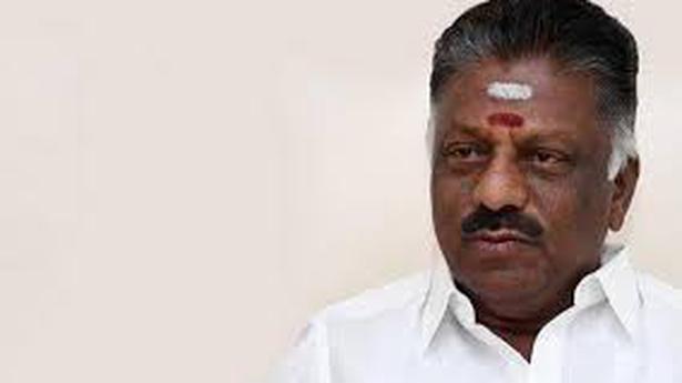 AIADMK condemns DMK’s ‘double standards’ over Hindi