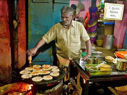 Serving the poor, one dosa at a time - The Hindu