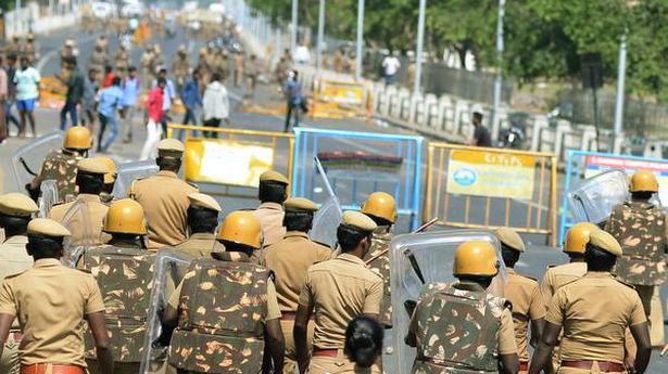 TN government withdraws 308 jallikattu protest cases
