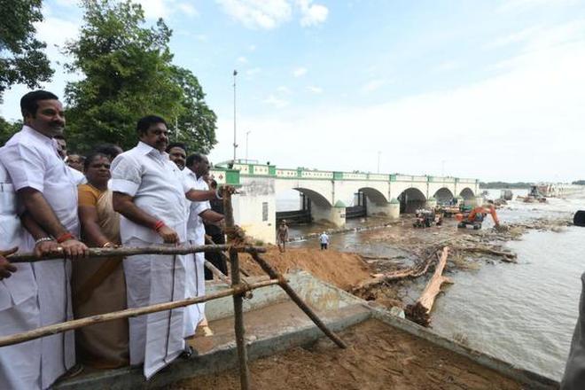 Image result for Tamil Nadu CM Edappadi with Mullaperiyar dam