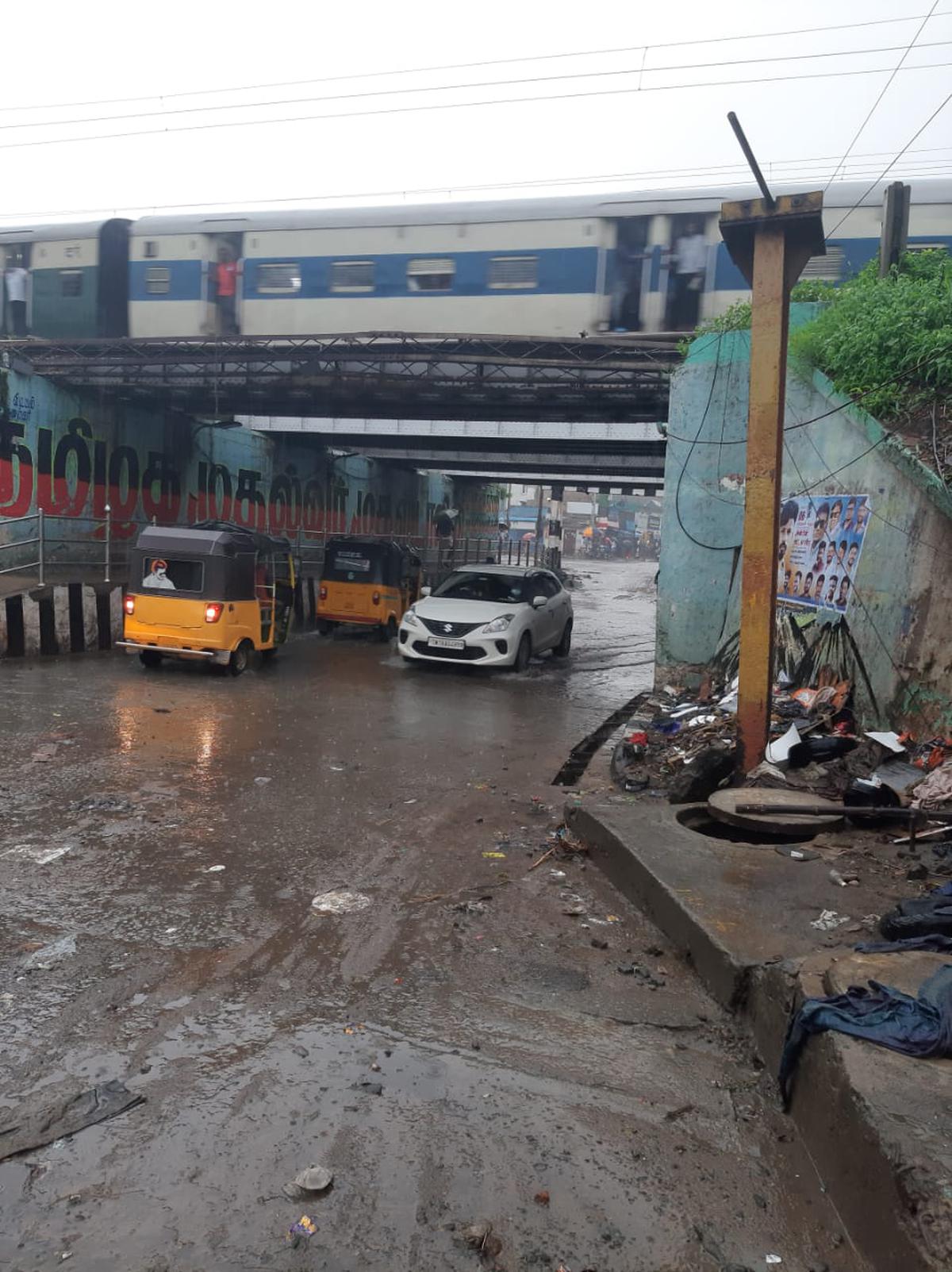 Ganeshapuram subway has opened for traffic after water was drained