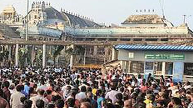 Devotees throng Chidambaram for Arudra Darshan