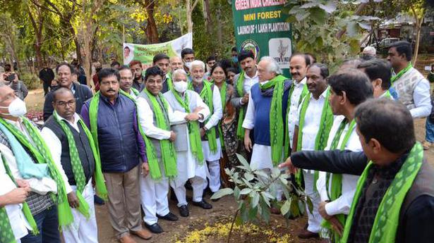 MPs from all parties plant saplings to support Green India Challenge