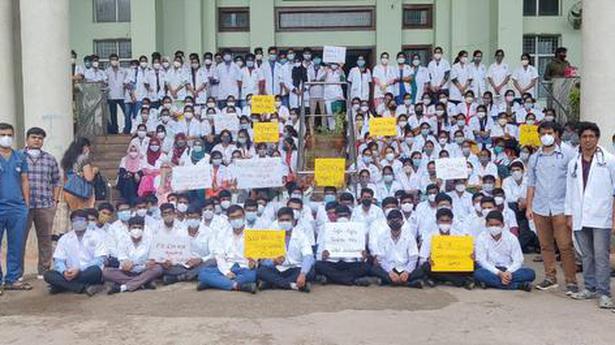 Junior doctors threaten boycott