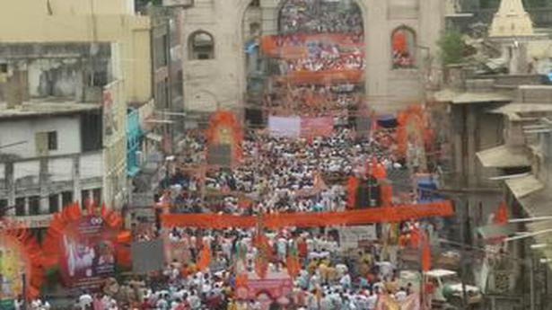 BJP’s ‘Praja Sangrama Yatra’ takes-off from historic Charminar