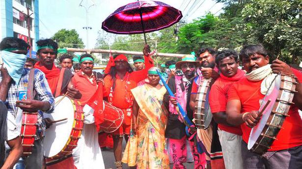 Artistes rally in support of agitating farmers