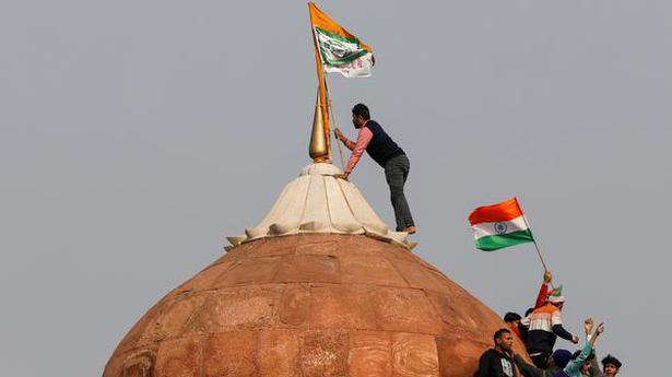 R-Day violence | Man who climbed Red Fort tomb arrested