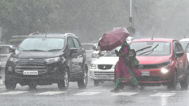 IMD warns of extremely heavy rain in parts of Tamil Nadu, Andhra Pradesh on November 10-11