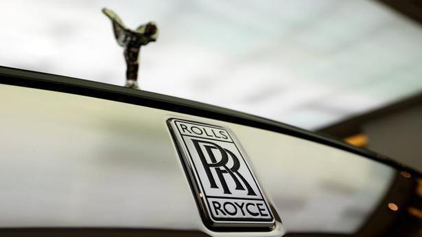 Luxury carmaker Rolls-Royce to switch to all electric range by 2030