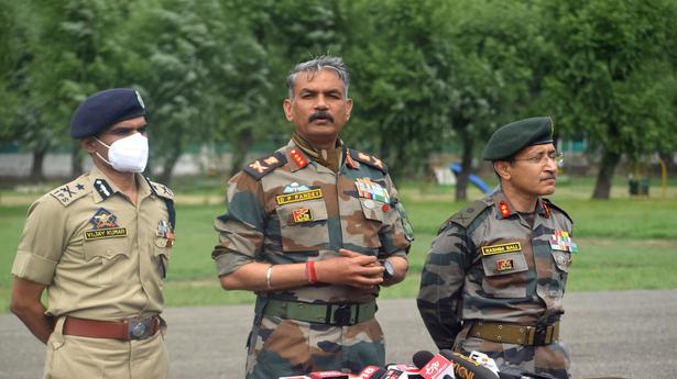 15 Corps Commander Lt. Gen. D.P. Pandey (centre), Inspector-General of Police Vijay Kumar (left) and General Commanding Officer Rashim Bali address a press conference at the Army headquraters in Srinagar on July 31, 2021. 