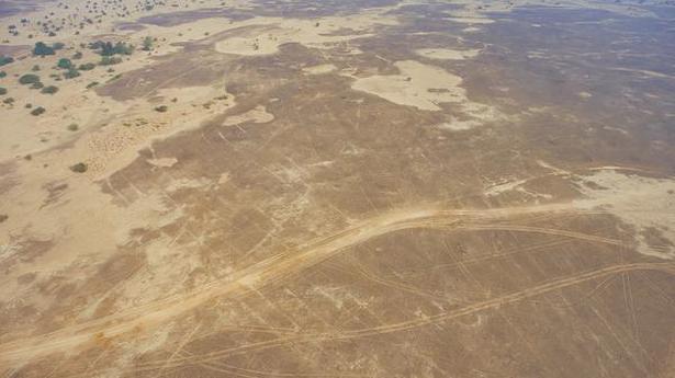 New geometrical lines discovered in Thar Desert