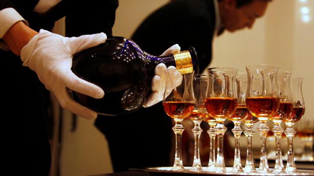 Detecting fake Scotch Whisky, without opening the bottle - The Hindu