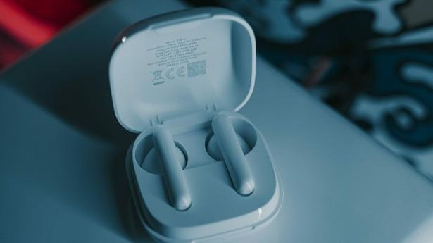 India's wireless stereo hearables shipments rise 68%