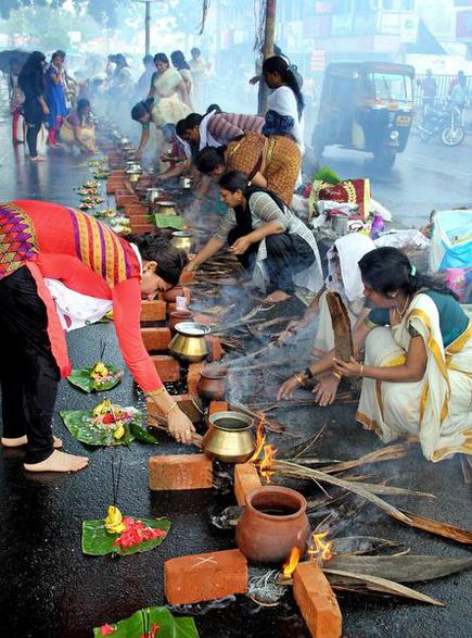 Flavours Of Devotion During Attukal Pongala The Hindu