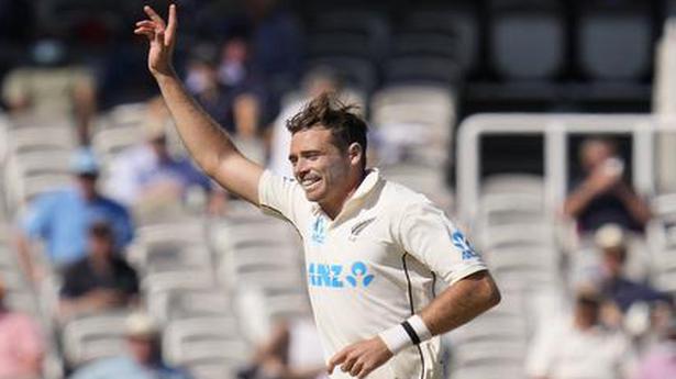 New Zealand vs England | Burns battles it out; Southee takes six