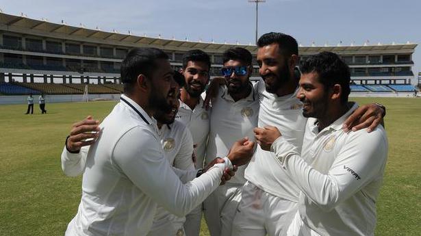 Indian domestic season | Maximum of 20 players and 10 support staff in each squad: BCCI