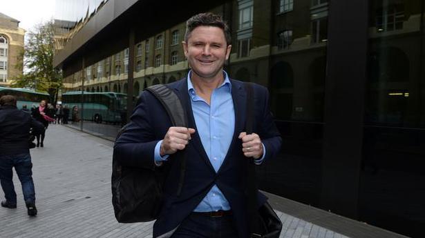 Former New Zealand all-rounder Chris Cairns off life support after heart surgery