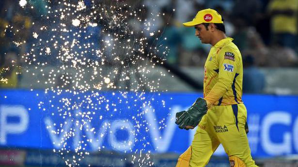 Indian Premier League 2022 | Dhoni set to play next edition, will play his “farewell game” in Chennai