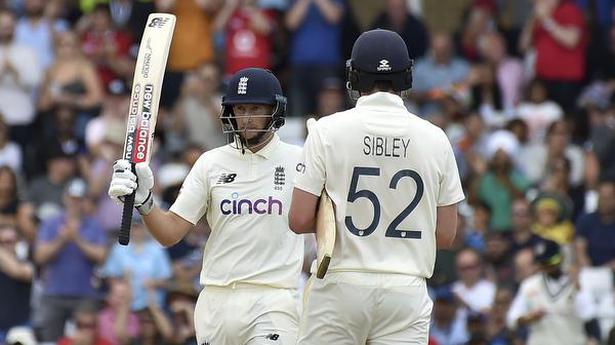 1st Test | India make early inroads but Root fifty takes England to 119 for 2 at lunch