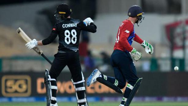 Conway breaks right hand in frustration after dismissal, out of T20 World Cup final and India tour