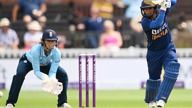 England win toss, opt to bowl against India in 2nd Women's ODI