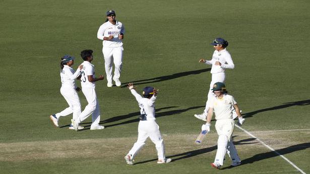 Aus W vs Ind W pink ball Test | Australia declare after Indian pacers reduce hosts to 241/9