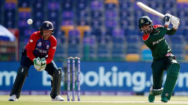 T20 World Cup | Bangladesh opt to bat against England, bring in Shoriful