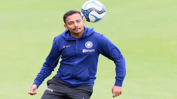 Vijay Hazare Trophy final: Prithvi Shaw-led Mumbai up against a young, spirited U.P.