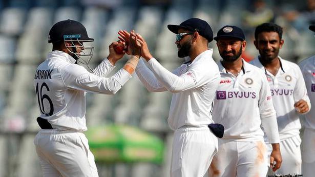 India beats New Zealand by 372 runs in second Test, win series 1-0