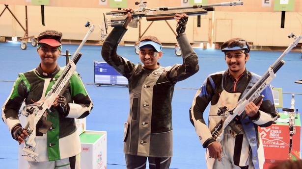 Srinjoy pips Abhinav for air rifle gold
