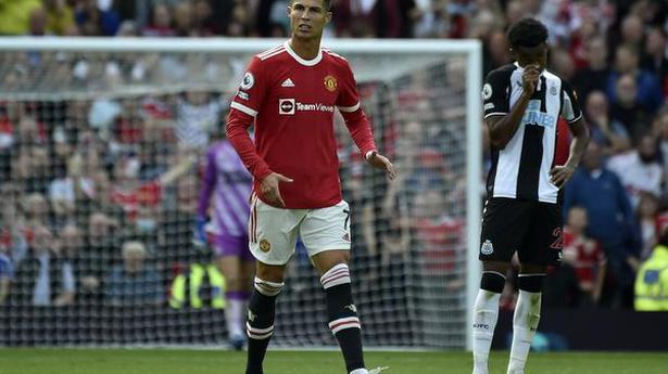 Ronaldo gets Man U off the mark on his return