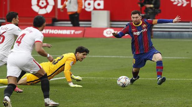 Messi scores, assists in Barcelona 2-0 win at Sevilla