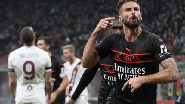 Giroud delivers for Milan in dreary clash