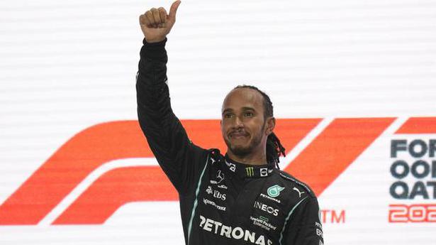 Qatar Grand Prix | Hamilton wins comfortably, Verstappen second