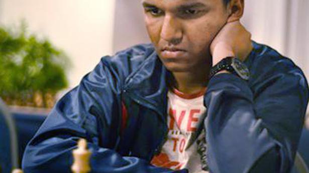 Rapid chess championship | Harsha Bharathakoti and R. Vaishali shine on opening day