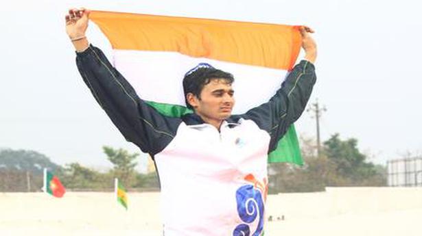 Sumit Malik storms into 125kg freestyle semifinals