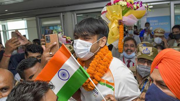 Frenzy, chaos as history-making Indian Olympic contingent returns from Tokyo
