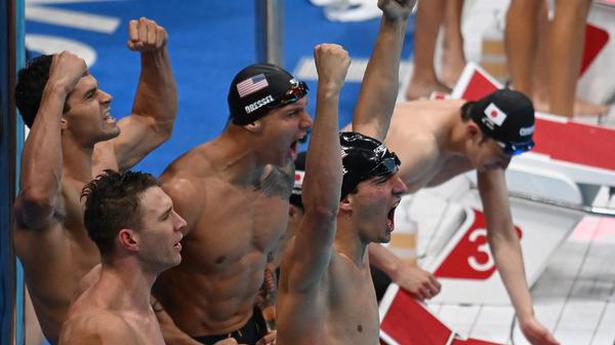 U.S. smash world record to win men’s Olympic 4x100m swimming medley relay