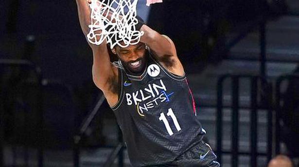 NBA | Booker shines for Suns