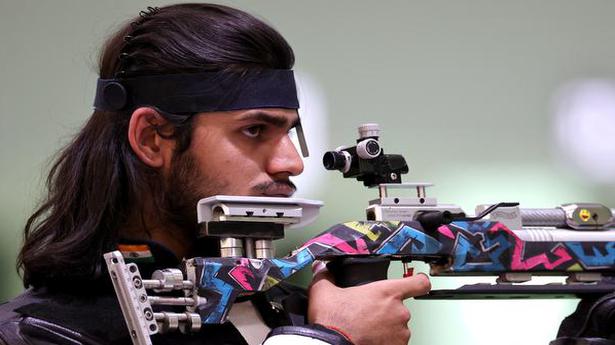 Deepak, Divyansh finish way down in men's 10m air rifle