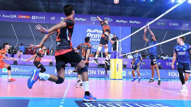 Prime Volleyball League | Black Hawks begins with easy win