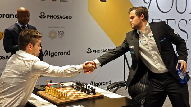 World chess championship | Nepo slips, Carlsen punishes him again