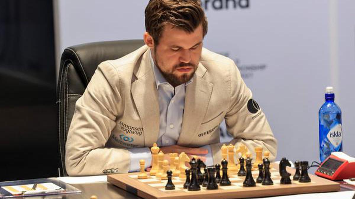World Chess Championship | Carlsen pressing for a win in Game 6 - The Hindu